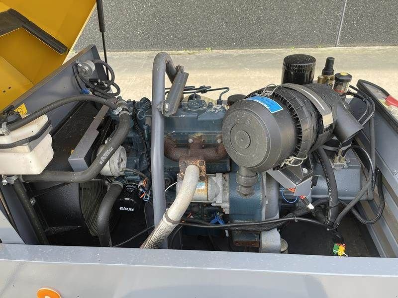 Kompressor типа Atlas Copco XAS 37 KD, Gebrauchtmaschine в Waregem (Фотография 10)