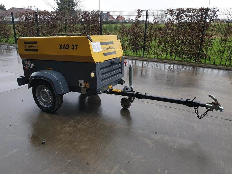 Kompressor van het type Atlas Copco XAS 37 KD, Gebrauchtmaschine in Waregem (Foto 10)