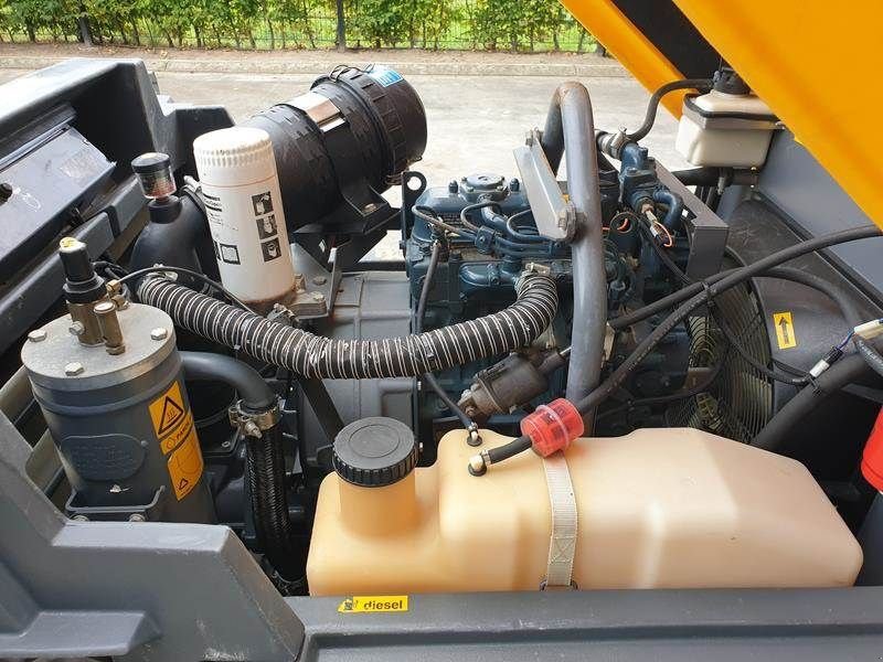 Kompressor typu Atlas Copco XAS 47 KD, Gebrauchtmaschine w Waregem (Zdjęcie 7)