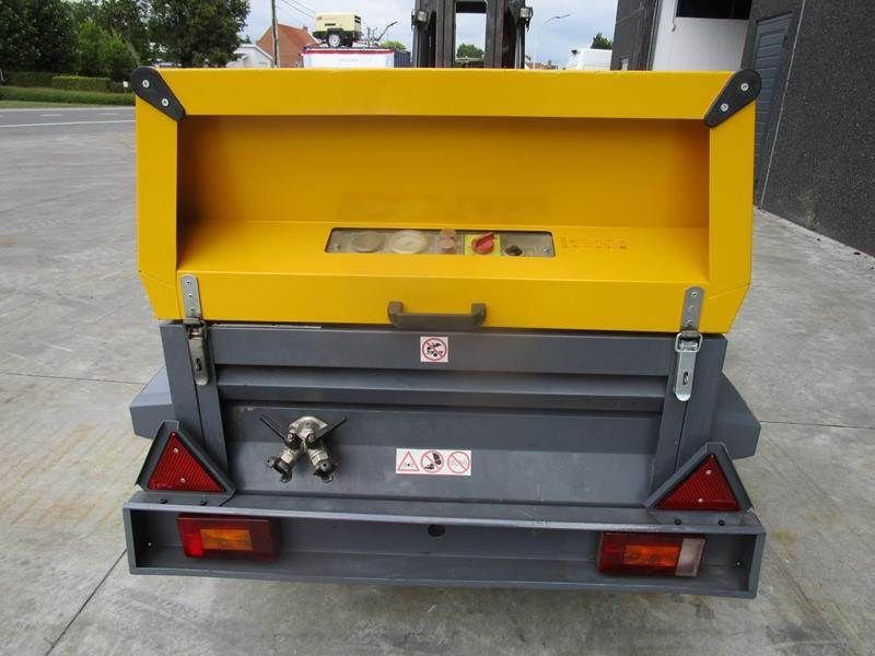 Kompressor del tipo Atlas Copco XAS 67 DD, Gebrauchtmaschine en Waregem (Imagen 11)