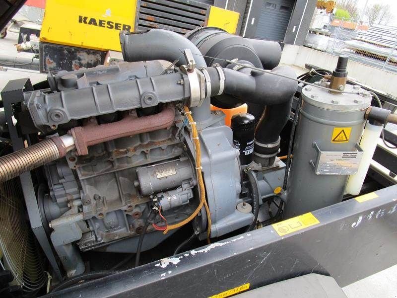 Kompressor du type Atlas Copco XAS 67 DD, Gebrauchtmaschine en Waregem (Photo 7)