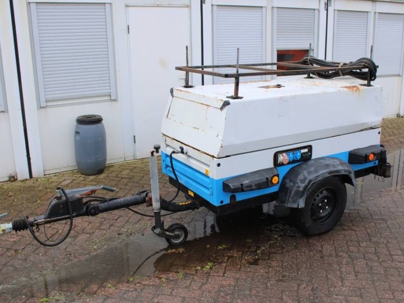 Kompressor типа Atlas Copco XAS 67 DD, Gebrauchtmaschine в Rucphen (Фотография 1)