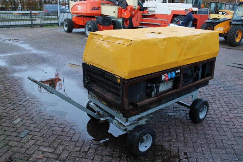 Kompressor typu Atlas Copco XAS 67 DD, Gebrauchtmaschine w Rucphen (Zdjęcie 3)