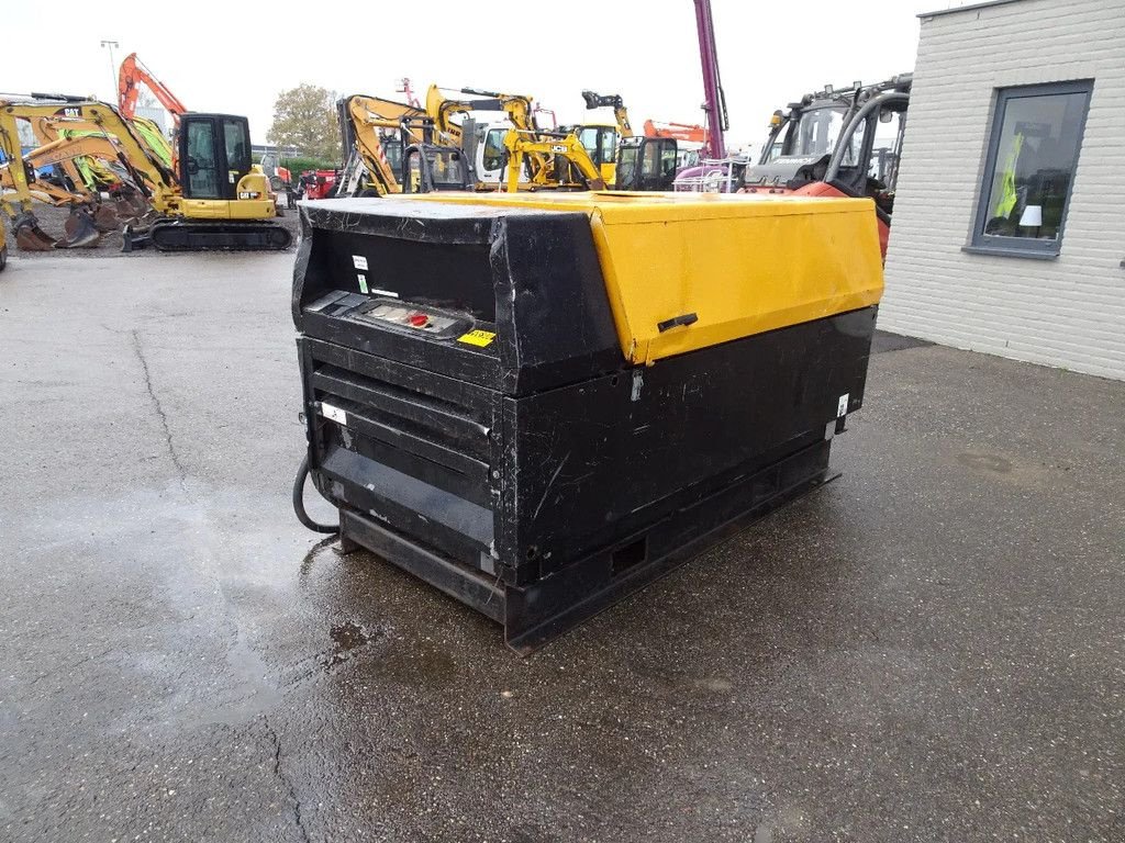 Kompressor tipa Atlas Copco XAS137, Gebrauchtmaschine u Zutphen (Slika 3)