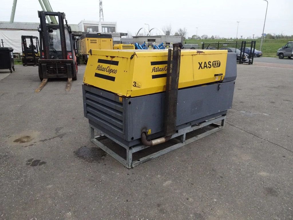 Kompressor del tipo Atlas Copco XAS137, Gebrauchtmaschine en Zutphen (Imagen 3)