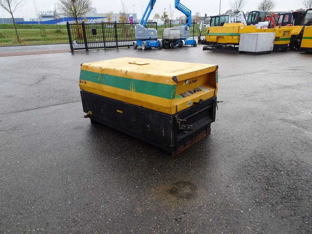 Kompressor tip Atlas Copco XAS97, Gebrauchtmaschine in Zutphen (Poză 1)