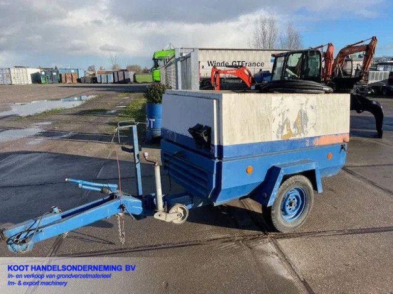 Kompressor del tipo Compair F42 +Atlas copco T Hamer Deutz Motor, Gebrauchtmaschine In Nieuwerkerk aan den IJssel (Immagine 1)