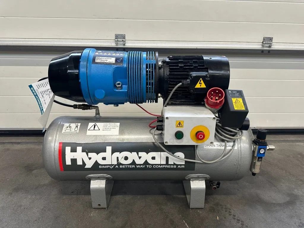 Kompressor van het type Compair V01 Hydrovane 501PURS10-4035D300 1.1 kW 120 L / min 10 Bar Elekt, Gebrauchtmaschine in VEEN (Foto 1)