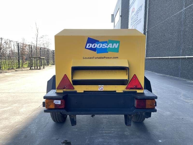 Kompressor van het type Doosan 7 / 20, Gebrauchtmaschine in Waregem (Foto 10)