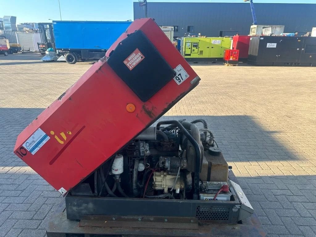 Kompressor типа Ingersoll Rand 720 R1051SF Kubota D1005 Diesel Compressor 2000 L / min 17.5 kW, Gebrauchtmaschine в VEEN (Фотография 3)