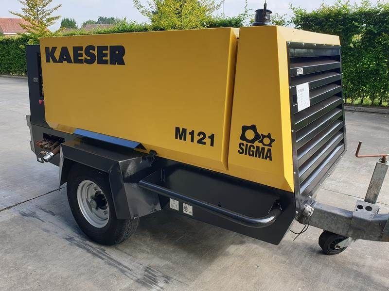 Kompressor typu Kaeser M 121 - N, Gebrauchtmaschine w Waregem (Zdjęcie 3)