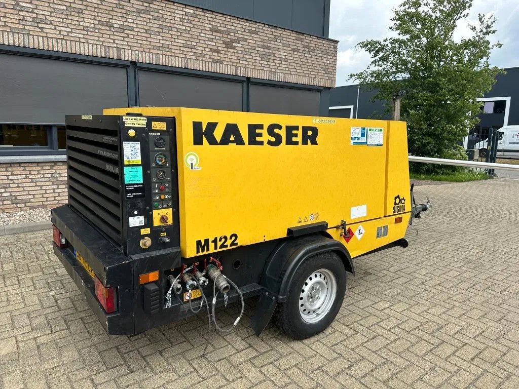 Kompressor des Typs Kaeser M122 Deutz 11.1 m3 / min 7 Bar 83 kW Mobiele Diesel Compressor, Gebrauchtmaschine in VEEN (Bild 2)