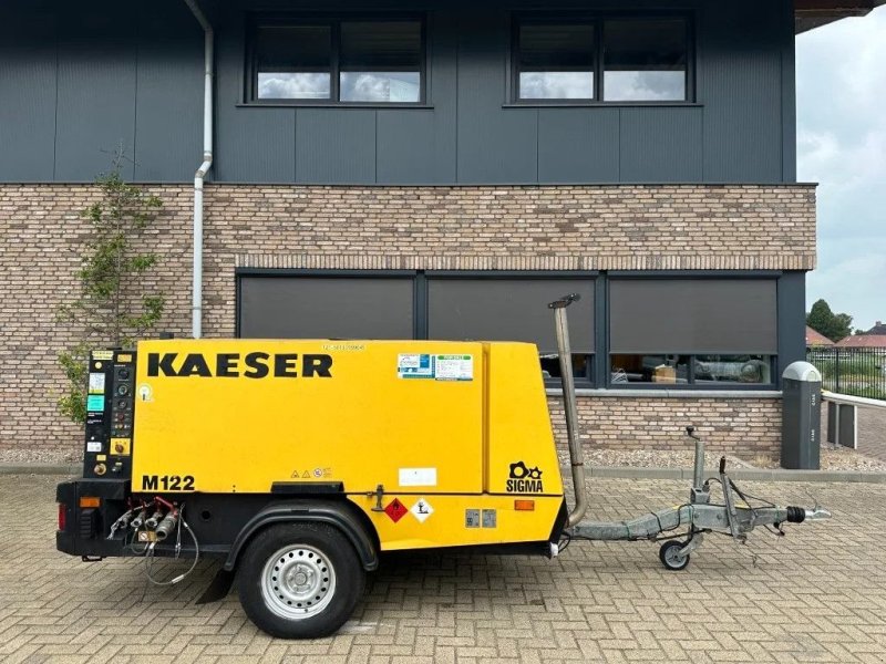 Kompressor tip Kaeser M122 Deutz 11.1 m3 / min 7 Bar 83 kW Mobiele Diesel Compressor, Gebrauchtmaschine in VEEN