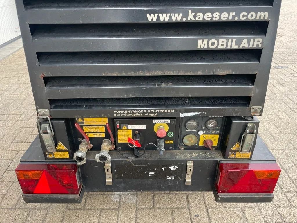 Kompressor des Typs Kaeser M27 Kubota 2,7 m3 / min 7 Bar 18 kW Mobiele Silent Diesel Compre, Gebrauchtmaschine in VEEN (Bild 3)