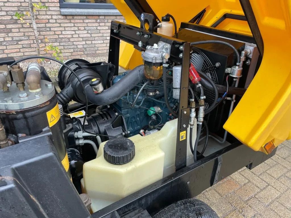 Kompressor des Typs Kaeser M27 Kubota 2,7 m3 / min 7 Bar 18 kW Mobiele Silent Diesel Compre, Gebrauchtmaschine in VEEN (Bild 11)