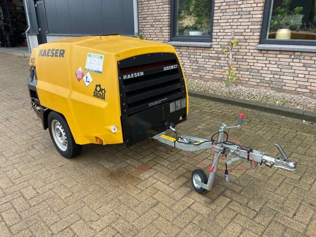 Kompressor del tipo Kaeser M27 Kubota 2,7 m3 / min 7 Bar 18 kW Mobiele Silent Diesel Compre, Gebrauchtmaschine en VEEN (Imagen 3)