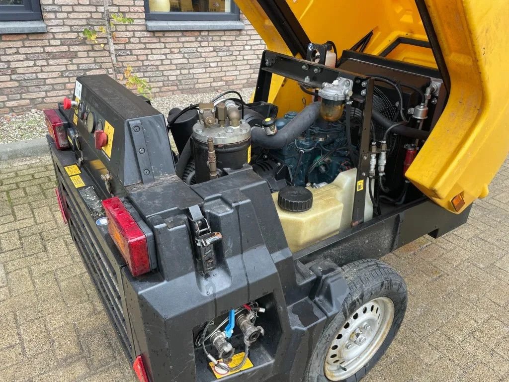 Kompressor del tipo Kaeser M27 Kubota 2,7 m3 / min 7 Bar 18 kW Mobiele Silent Diesel Compre, Gebrauchtmaschine In VEEN (Immagine 8)