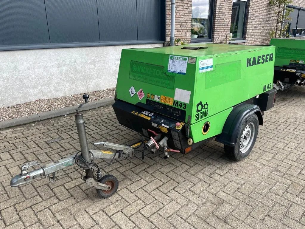 Kompressor van het type Kaeser M43 Kubota 4,2 m3 / min 7 Bar 30 kW Mobiele Silent Diesel Compre, Gebrauchtmaschine in VEEN (Foto 3)