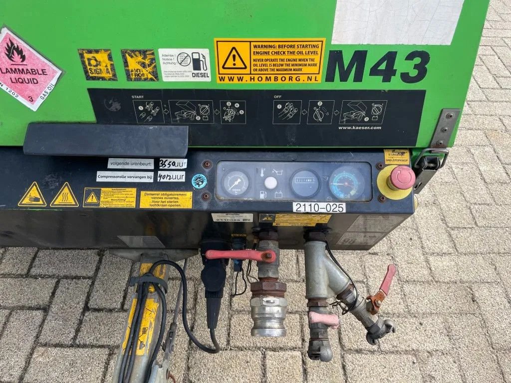 Kompressor van het type Kaeser M43 Kubota 4,2 m3 / min 7 Bar 30 kW Mobiele Silent Diesel Compre, Gebrauchtmaschine in VEEN (Foto 2)