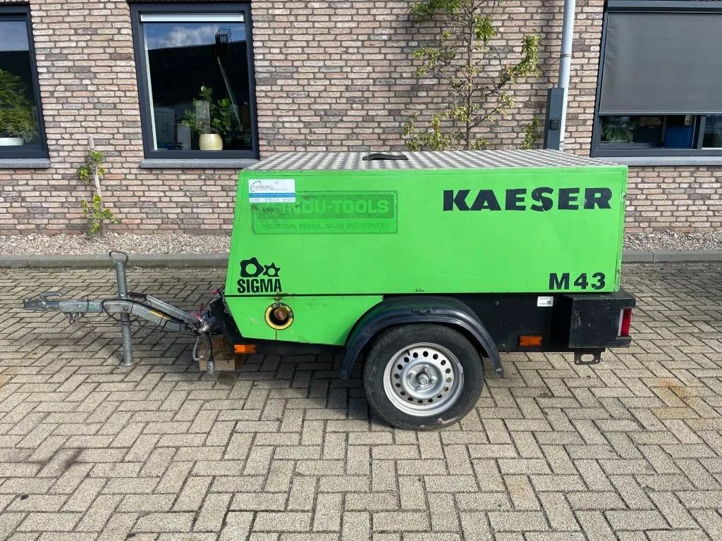 Kompressor za tip Kaeser M43 Kubota 4,2 m3 / min 7 Bar 30 kW Mobiele Silent Diesel Compre, Gebrauchtmaschine u VEEN (Slika 1)