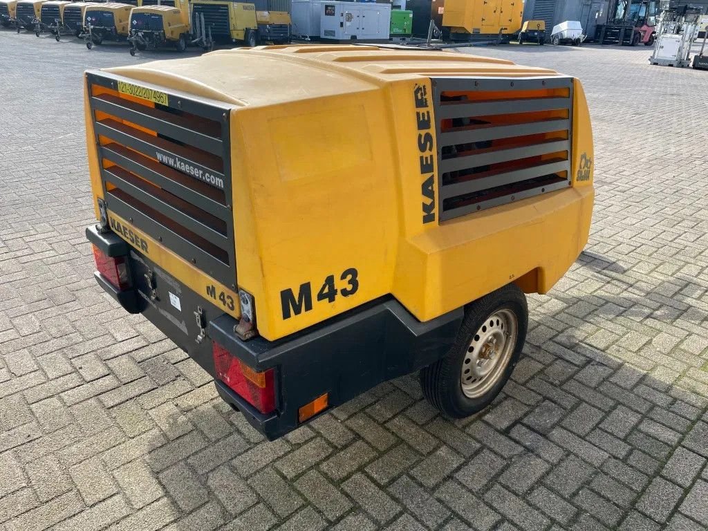 Kompressor van het type Kaeser M43 Kubota 4,2 m3 / min 7 Bar 30 kW Mobiele Silent Diesel Compre, Gebrauchtmaschine in VEEN (Foto 8)