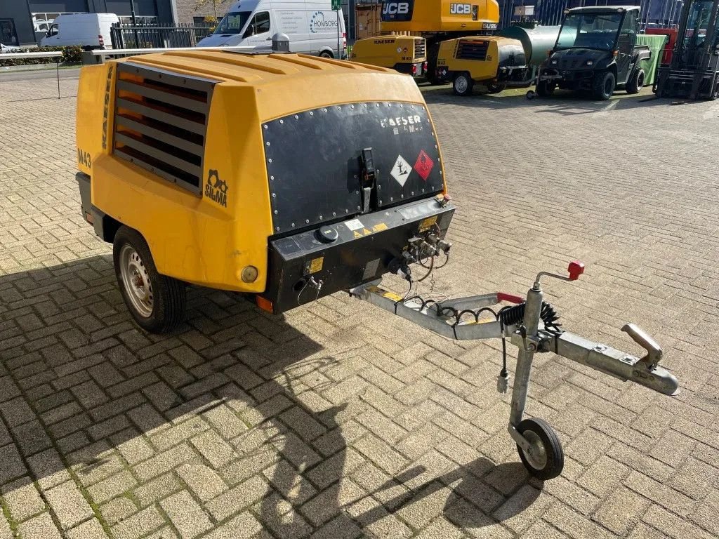 Kompressor del tipo Kaeser M43 Kubota 4,2 m3 / min 7 Bar 30 kW Mobiele Silent Diesel Compre, Gebrauchtmaschine en VEEN (Imagen 9)