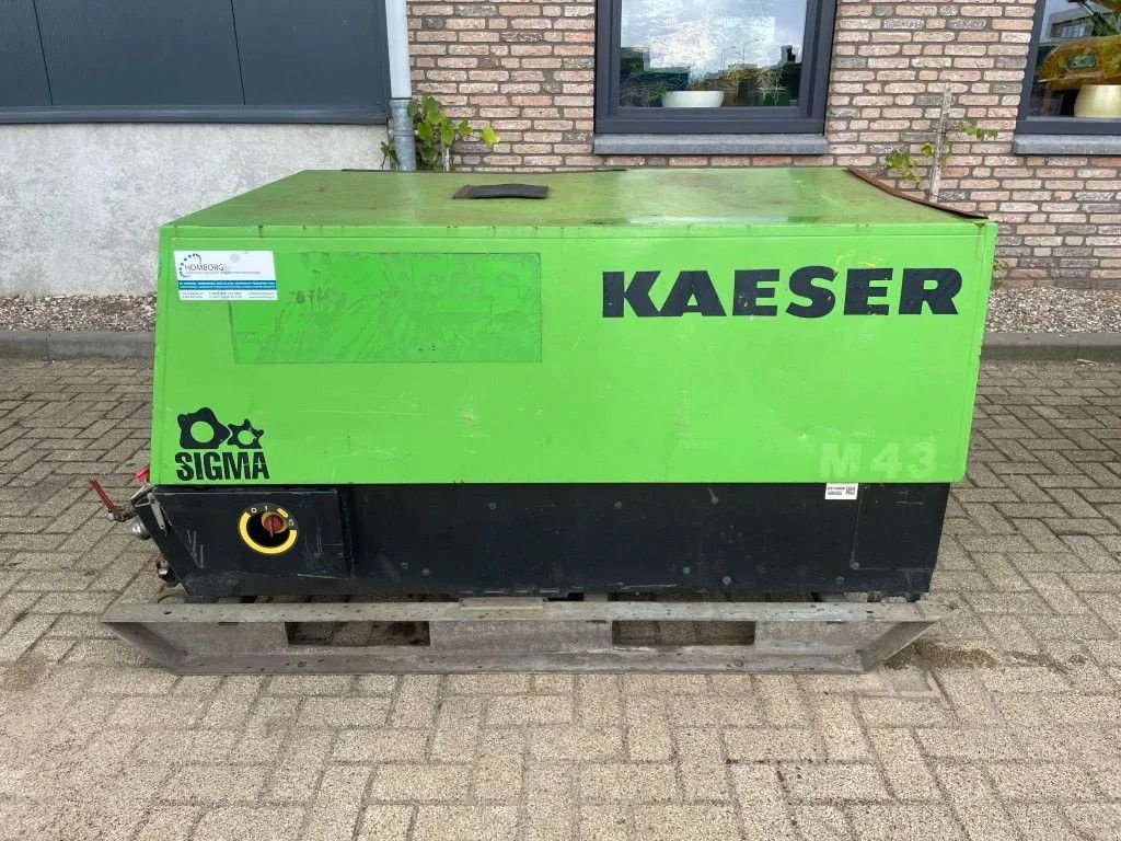 Kompressor tip Kaeser M43 Kubota 4,2 m3 / min 7 Bar 30 kW Silent Diesel Compressor, Gebrauchtmaschine in VEEN (Poză 1)