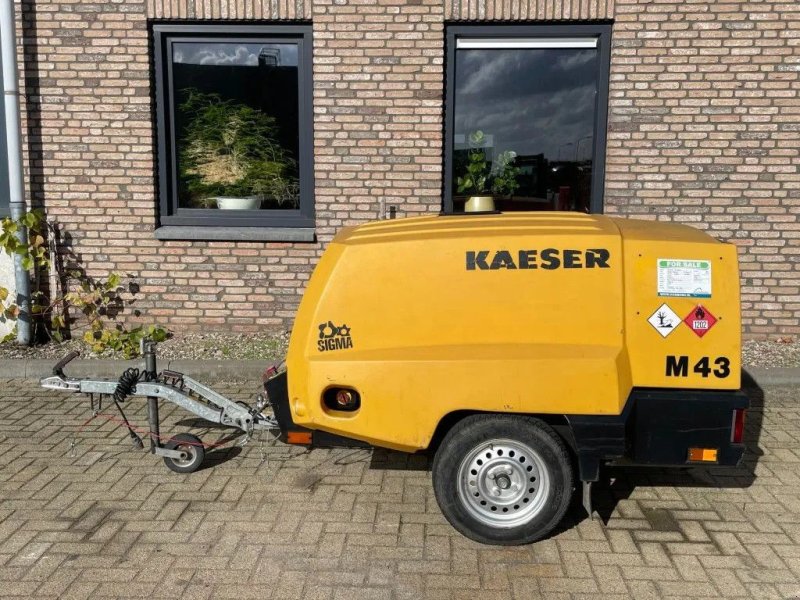 Kompressor za tip Kaeser M43 Kubota 4,2 m3 / min 7 Bar 30kW mobiele Compressor, Gebrauchtmaschine u VEEN