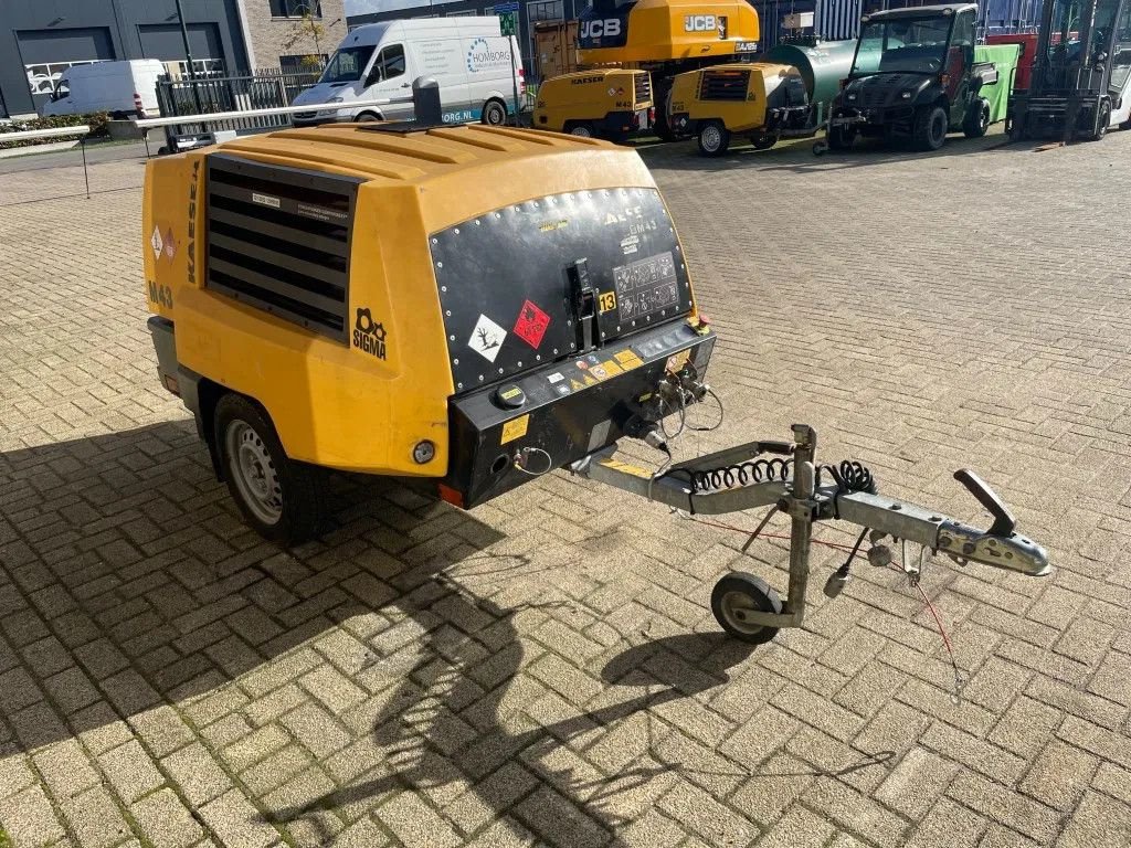 Kompressor des Typs Kaeser M43 Kubota 4,2 m3 / min 7 Bar 30kW mobiele Compressor, Gebrauchtmaschine in VEEN (Bild 9)