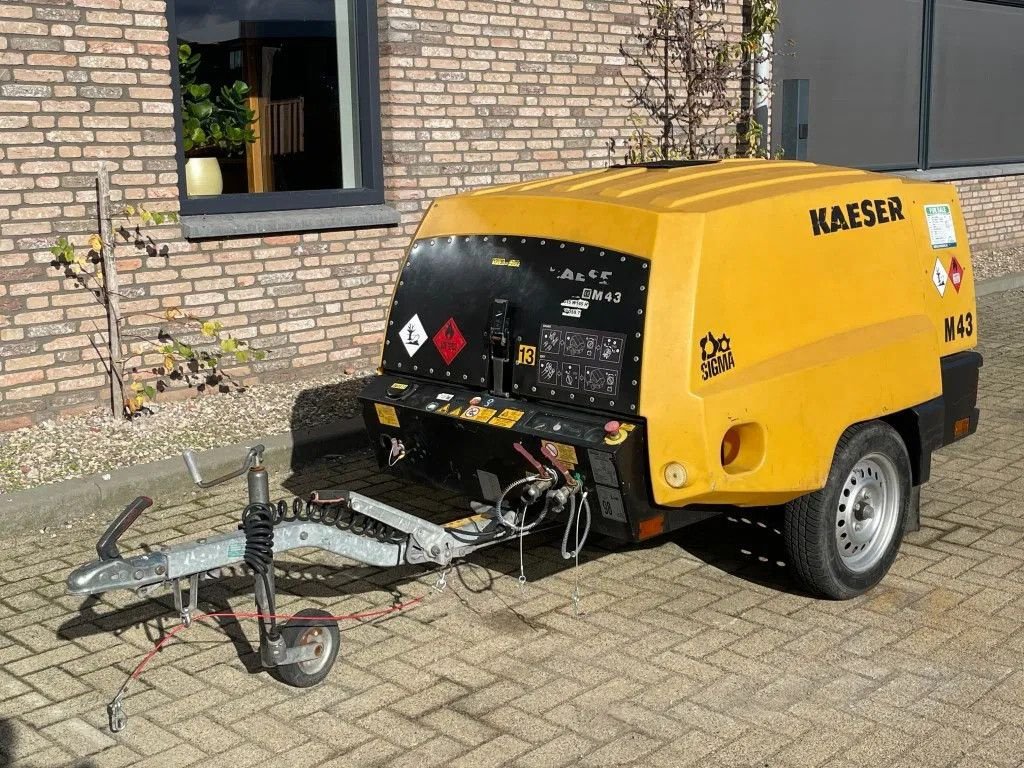 Kompressor a típus Kaeser M43 Kubota 4,2 m3 / min 7 Bar 30kW mobiele Compressor, Gebrauchtmaschine ekkor: VEEN (Kép 2)