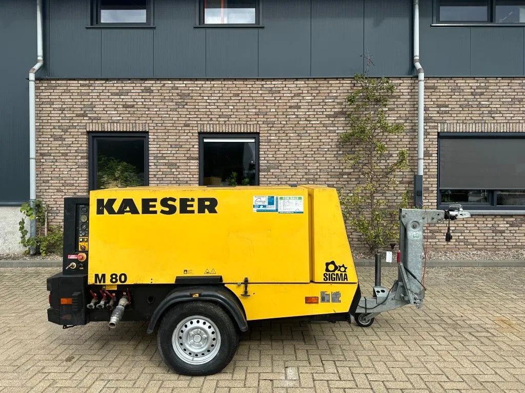 Kompressor tip Kaeser M80 Kubota 8.1 m3 / min 7 Bar 55 kW Mobiele Silent Diesel Compre, Gebrauchtmaschine in VEEN (Poză 1)