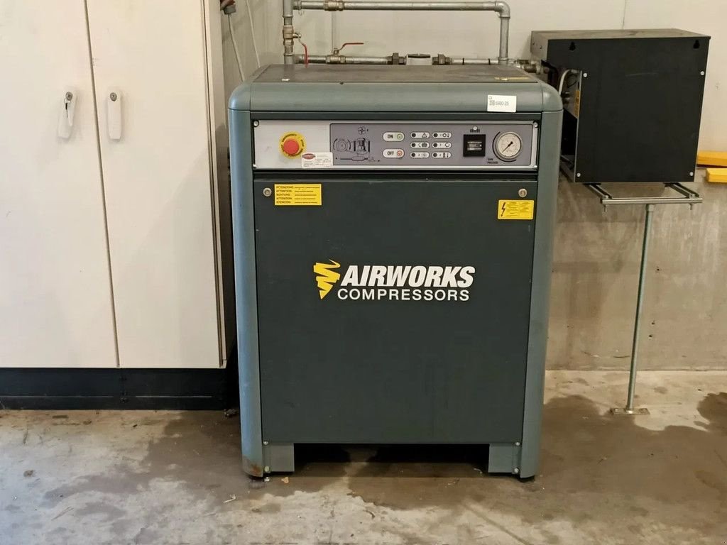 Kompressor tipa Sonstige AIRWORKS Silent K30 T5, Gebrauchtmaschine u Groningen (Slika 2)