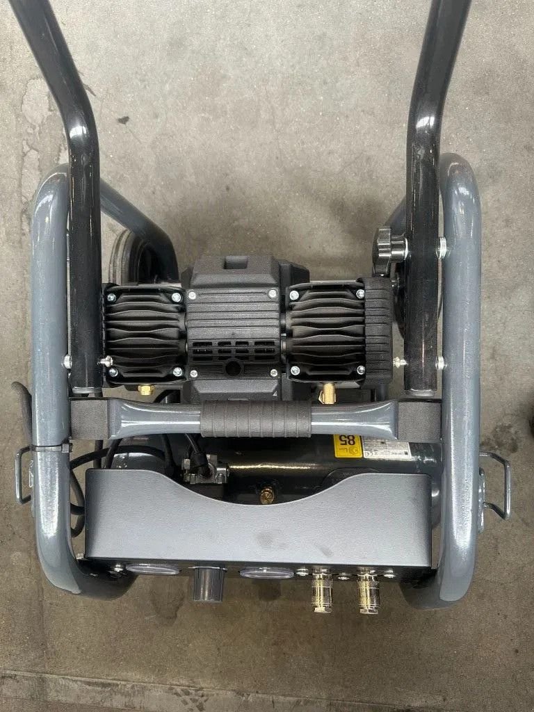 Kompressor типа Sonstige COMPRESSOR Contimac Rollcage 270 Olievrije Zuigercompressor 2 PK, Neumaschine в VEEN (Фотография 11)