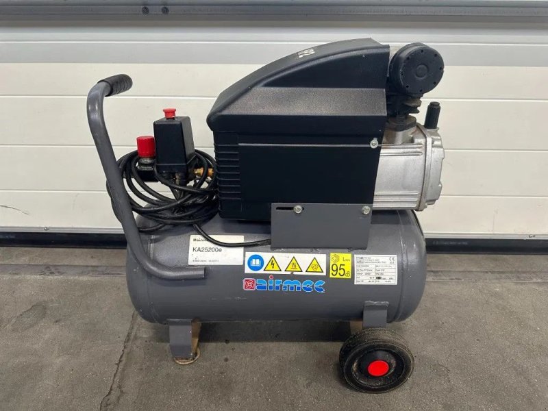 Kompressor tipa Sonstige Fiac BXA 25200 Elektrische Zuigercompressor 2 PK 150 L / min 8 B, Gebrauchtmaschine u VEEN (Slika 1)