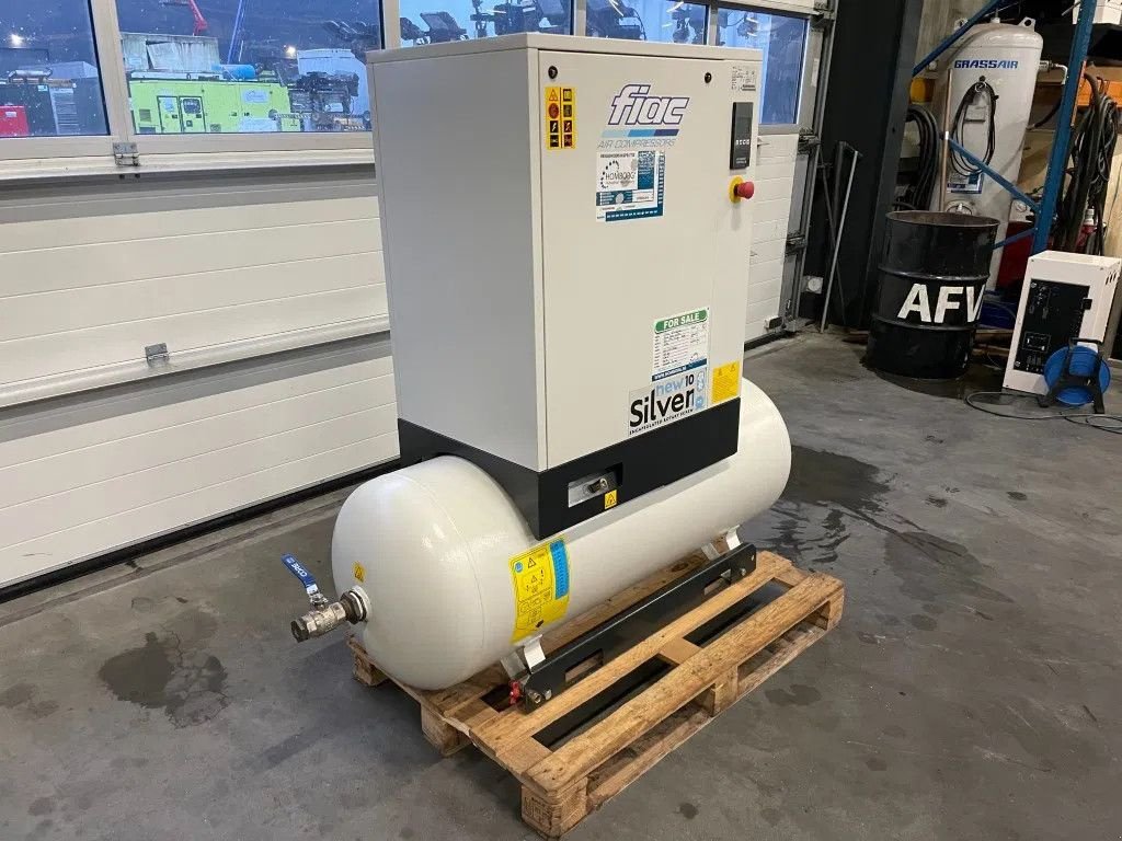 Kompressor des Typs Sonstige Fiac New Silver 10 / 270 Silent 7.5 kW 860 L / min 10 bar Elektrische, Gebrauchtmaschine in VEEN (Bild 2)