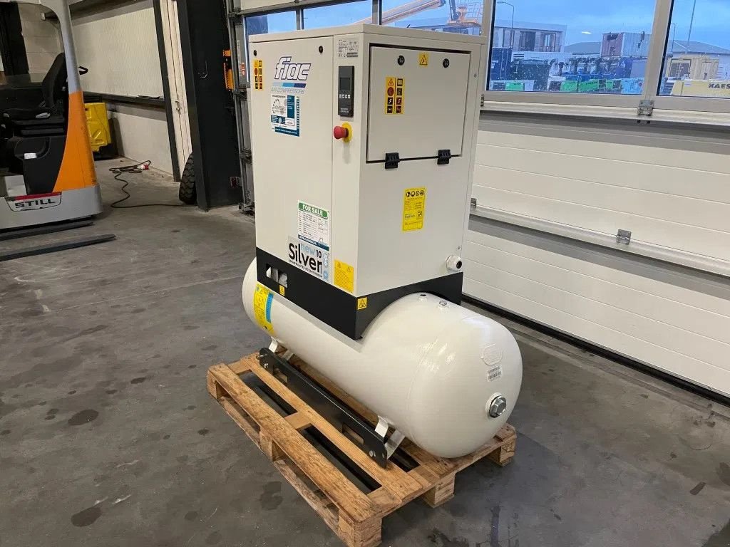 Kompressor typu Sonstige Fiac New Silver 10 / 270 Silent 7.5 kW 860 L / min 10 bar Elektrische, Gebrauchtmaschine w VEEN (Zdjęcie 3)