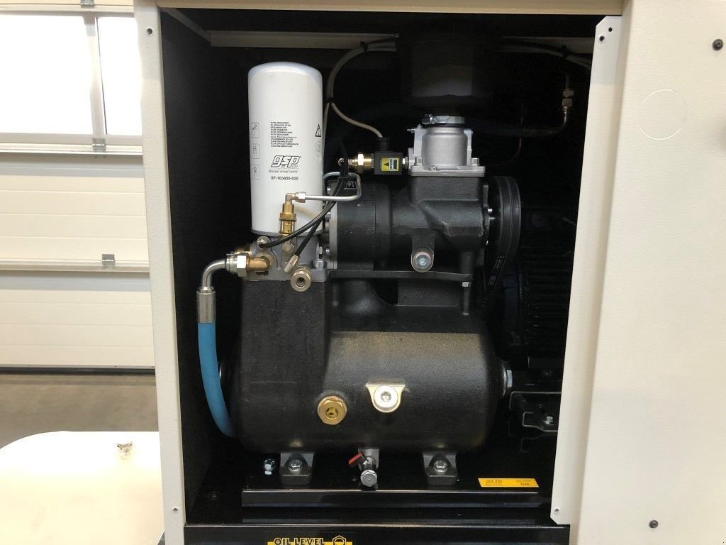 Kompressor des Typs Sonstige Fiac New Silver 15 / 500 Silent 11 kW 1430 L / min Elektrische Schroe, Neumaschine in VEEN (Bild 9)