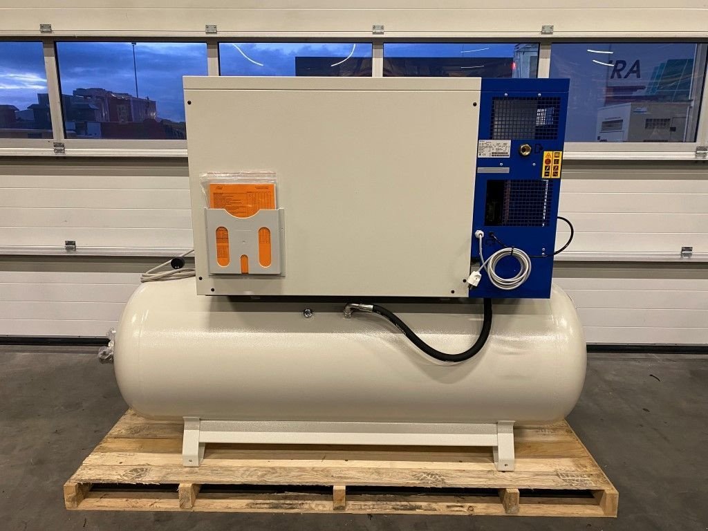 Kompressor Türe ait Sonstige Fiac NewSilver D 15 / 500 NewSilver D 15 / 500 - 1430 L / min 11 kW 1, Neumaschine içinde VEEN (resim 9)