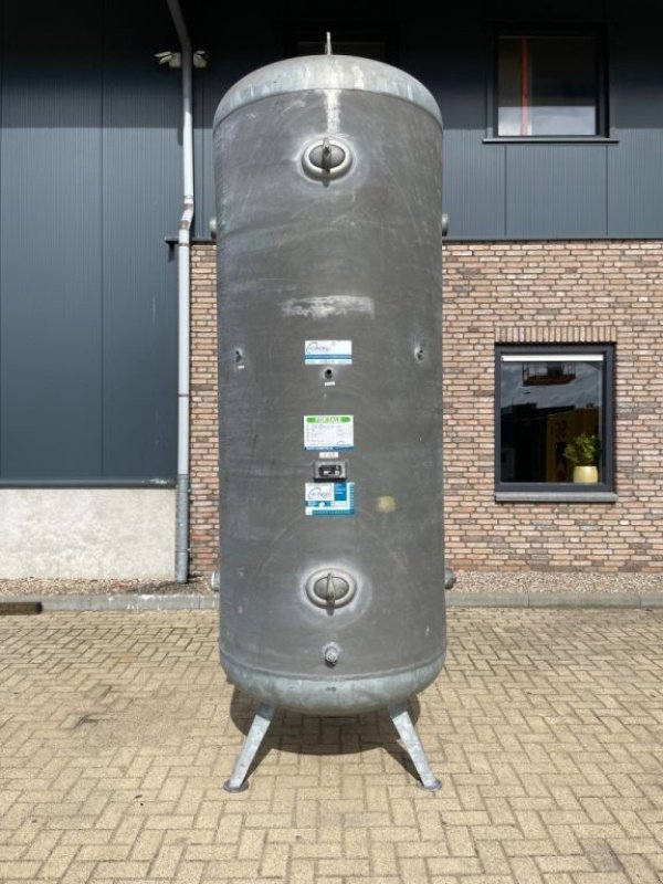 Kompressor del tipo Sonstige Lohenner GmbH & Co. 3.000 Liter Gegalvaniseerde Verticale L, Gebrauchtmaschine en VEEN (Imagen 1)