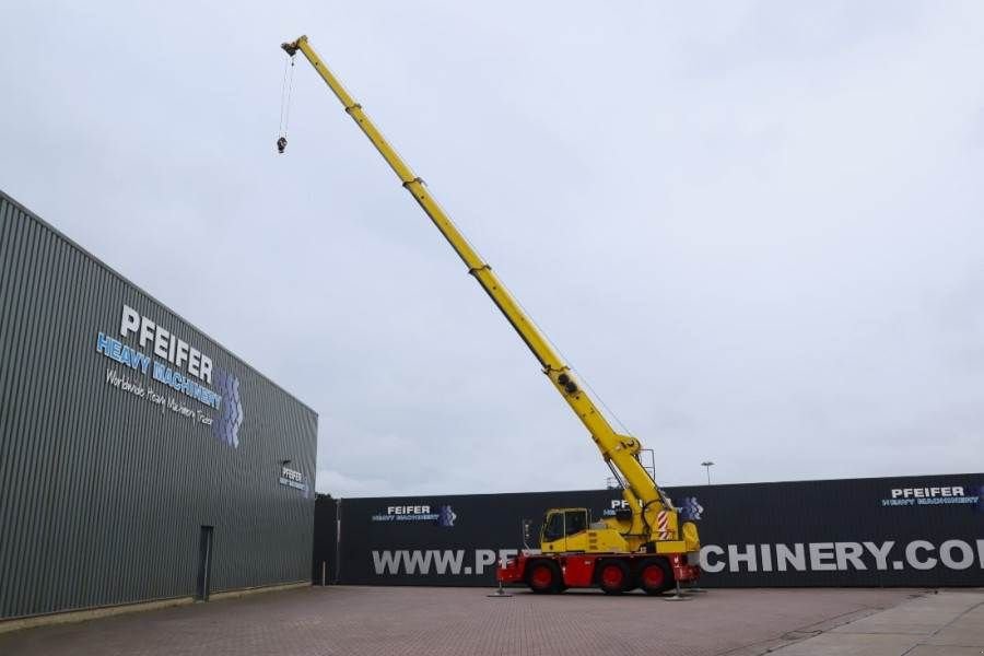 Kran of the type Demag AC-40 City 6x6 Drive And 6 Wheel Steering, 40t Cap, Gebrauchtmaschine in Groenlo (Picture 3)