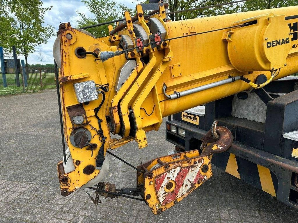 Kran typu Demag AC25, Gebrauchtmaschine w Antwerpen (Zdjęcie 8)