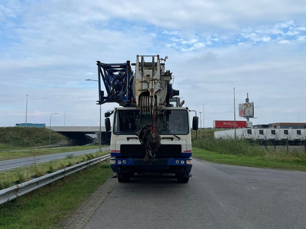 Kran van het type Grove GMK4075, Gebrauchtmaschine in Velddriel (Foto 9)