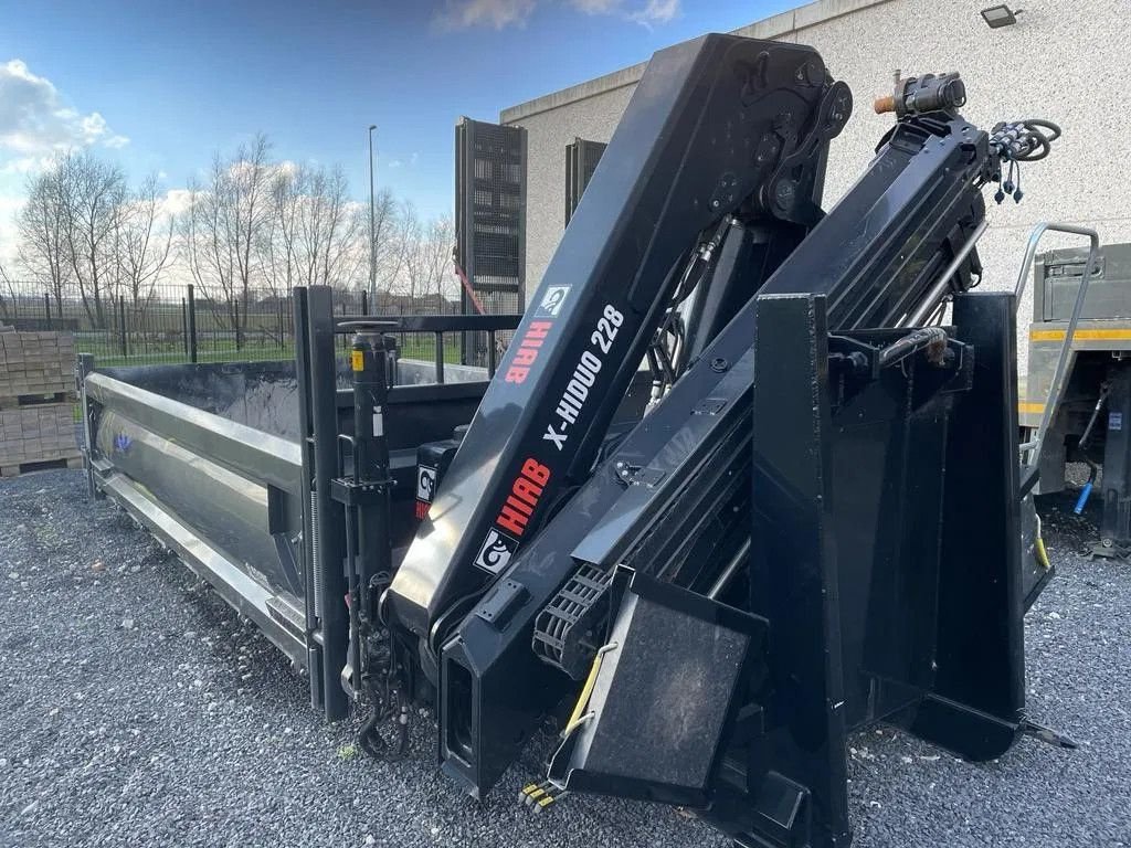 Kran van het type HIAB X-HIDUO228, Gebrauchtmaschine in Wevelgem (Foto 1)