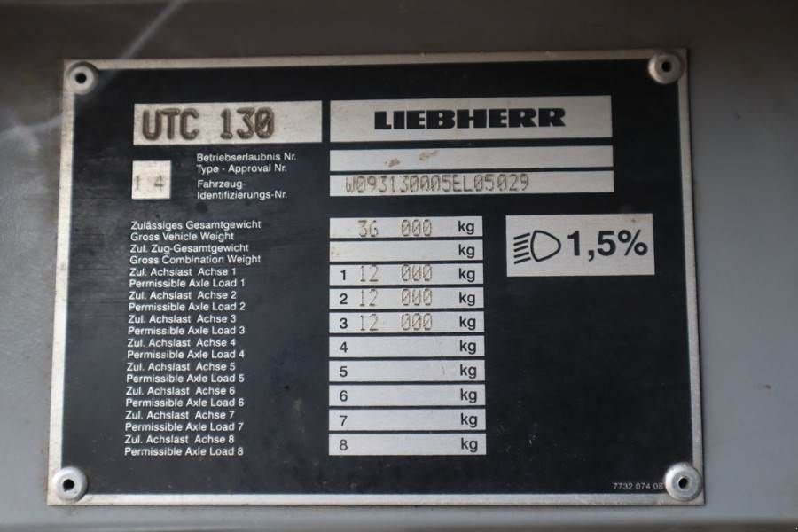 Kran tip Liebherr LTC1055-3.1 Diesel, 6x6x6 Drive, 55t Capacity, 36m, Gebrauchtmaschine in Groenlo (Poză 5)