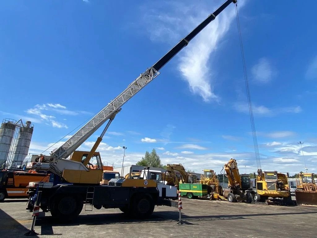 Kran van het type Liebherr LTM 1030 Crane 30 Ton 4x4x4 with Jib Good Condition, Gebrauchtmaschine in 'S-Hertogenbosch (Foto 7)