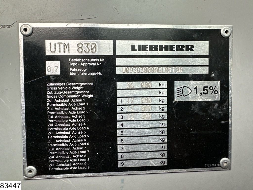 Kran a típus Liebherr LTM 1050-3.1 Liebherr, 50 T, 6 X 4 X6 , damaged, Gebrauchtmaschine ekkor: Ede (Kép 10)