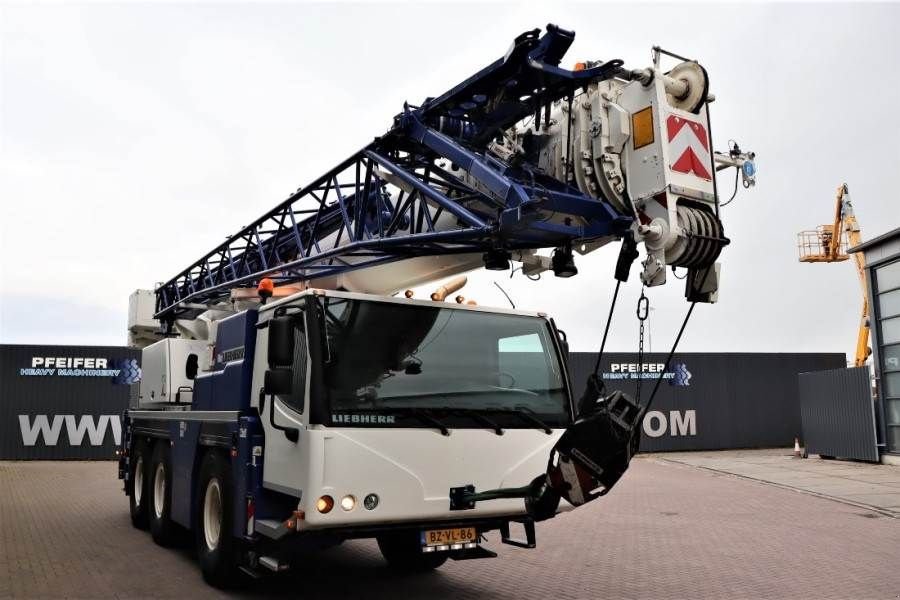 Kran Türe ait Liebherr LTM1050-3.1 6x4 Drive And 6-Wheel Steering, 50t Ca, Gebrauchtmaschine içinde Groenlo (resim 8)