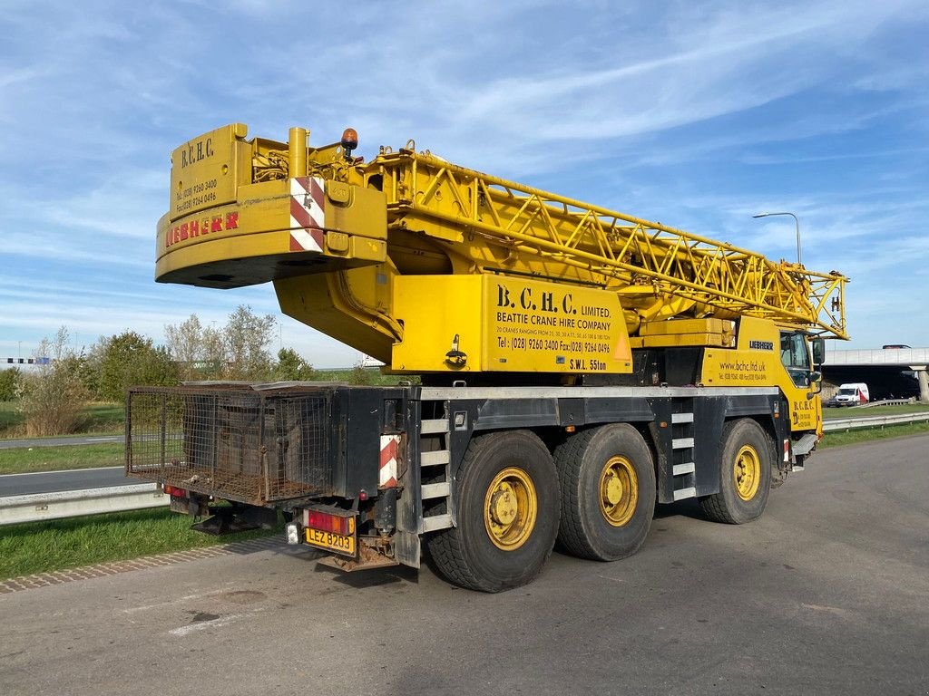 Kran tip Liebherr LTM1055/1, Gebrauchtmaschine in Velddriel (Poză 7)