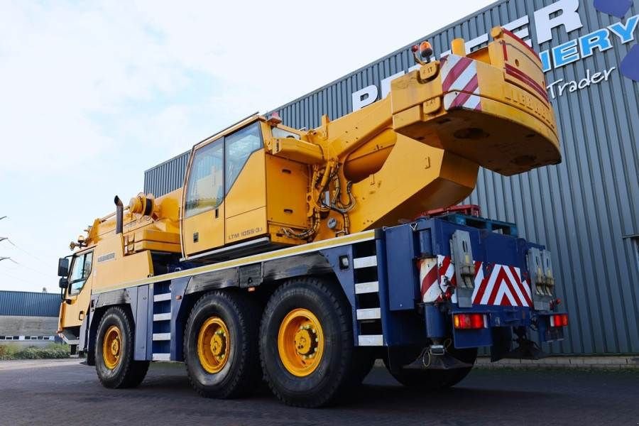 Kran Türe ait Liebherr LTM1055-3.1 Diesel, 6x6x6 Drive, 5 Sections 32.5m, Gebrauchtmaschine içinde Groenlo (resim 10)