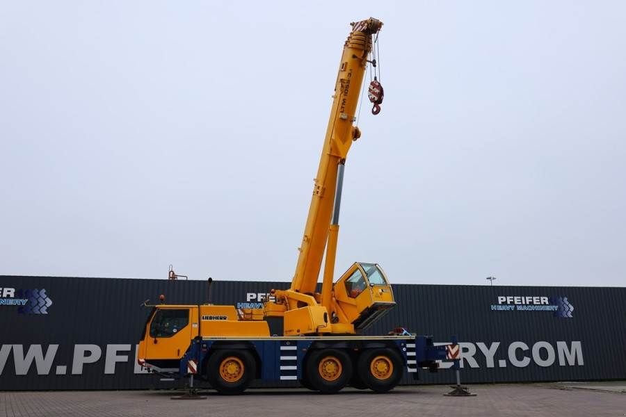 Kran typu Liebherr LTM1055-3.1 Diesel, 6x6x6 Drive, 5 Sections 32.5m, Gebrauchtmaschine v Groenlo (Obrázek 2)